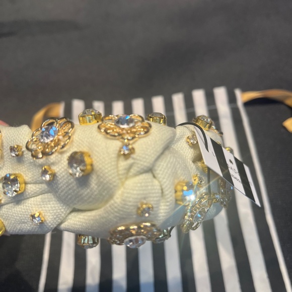 Lele Sadoughi Marigold‎ Crystal Embellished Knot14k gold plated Headband Ivory main image 10